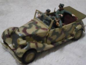 1/35 ドイツ 軍用乗用車 170V 完成品 フィギュア3体付き