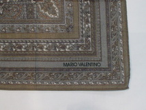 Hnadkerchief ハンカチ3枚セット Mario Valentino MALIO VALENTINO マリオバレンチノ 白織柄 メーカー不明 中古 美品_画像4