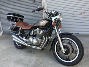 昭和５６年 CB７５０カスタムエクスクルーシブ書類、 鍵付きパニアケースでツーリングに大活躍です。