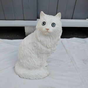 イタリア製 　陶器製　猫の置物　ペルシャ猫