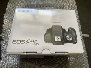 新品未使用 Canon キヤノン デジタル一眼レフカメラ EOS Kiss X90 ボディ EOSKISSX90 23年9月購入 メーカー1年保証