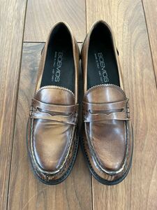 прекрасный товар использование всего лишь 0BOEMOSboe Moss 0 кожа кожа Loafer обувь обувь 36 22.5 23 женский Италия производства 