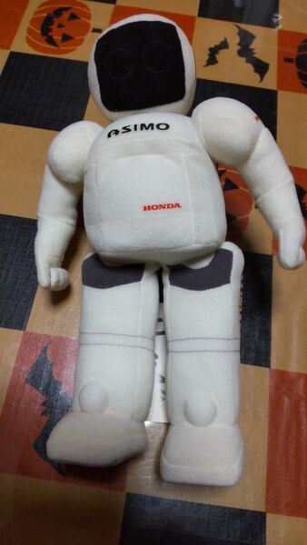 アシモのぬいぐるみです。ASIMO HONDA