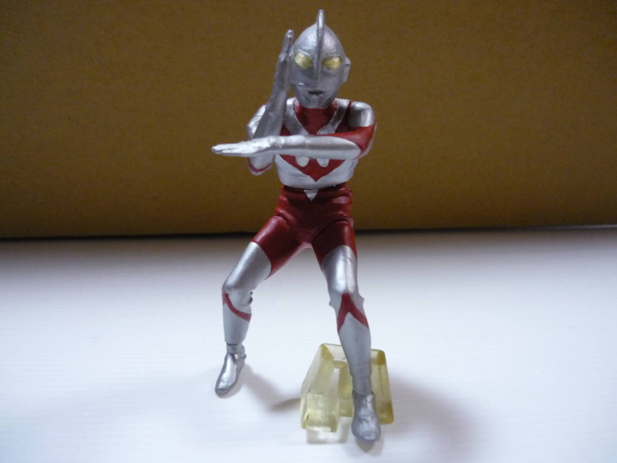送料無料 HDSウルトラマン 3種4個 超ウルトラ8兄弟 5種6個