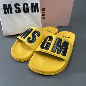 ◯1j14-3《未使用保管品》イタリア製 MSGM エムエスジーエム プールサンダル ビーチサンダル シャワーサンダル 36 23cm相当 レディース