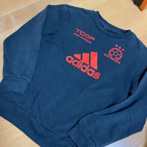 150 adidas スウェット ナイキ トレーナー　長袖　ネイビー　スポーツ