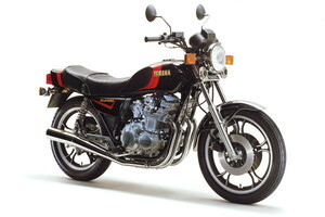  Aoshima 1/12 The * bike No.024 Yamaha 4G0 XJ400 '80 plastic model free shipping 