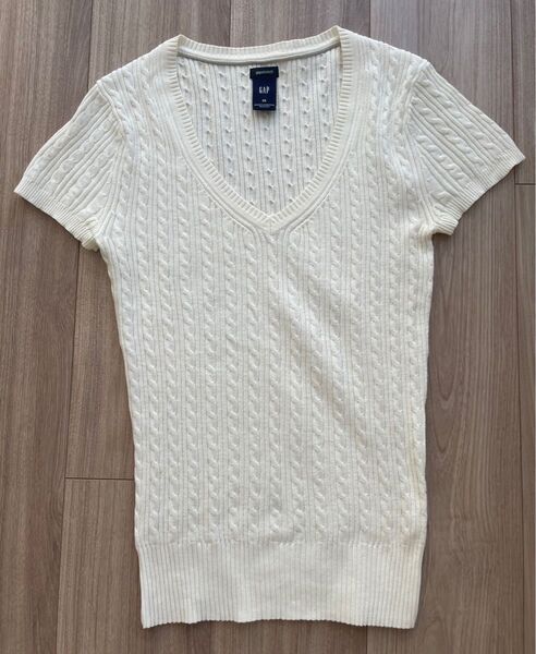 GAP 半袖ニット Vネック ケーブル編み サイズXS