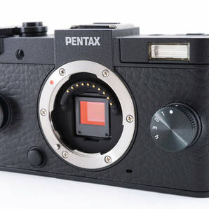 美品 PENTAX Q-S1 12.4 MP デジタル 一眼 カメラ シャッター回数1375 ブラック ボディ ペンタックス 288の画像2