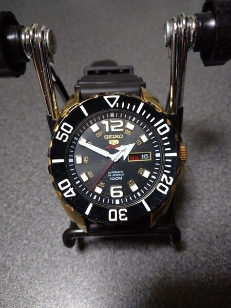 SEIKO 5 SPORTS ※EXTREMELY RARE DIVER’S WATCH/Automatic Movement