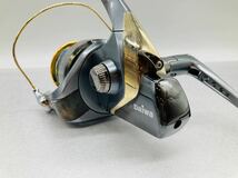 9e93 必見! DAIWA ダイワ CROSSCAST 5500 スピニングリール 中古品 現状品 !_画像5