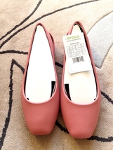 ★未使用★クロックス　フラットシューズ（ｓｌｏａｎｅ　ｆｌａｔ）　W8/24cm_画像1