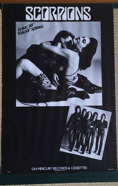 SCORPIONS LOVE AT FIRST STING　US製　PROMO POSTER