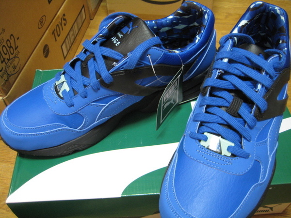 R698 X-LARGE×PUMA コラボ 28cm 靴紐3種付き ブルー 青 エクストララージ・プーマ