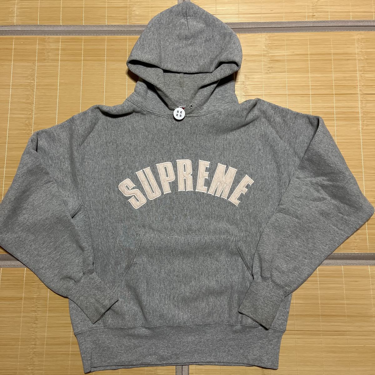 Yahoo!オークション -「supreme hoodie l」の落札相場・落札価格