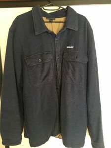 パタゴニア　中綿入シャツジャケット　　 patagonia フランネルシャツ　長袖シャツ　紺色　ネイビー