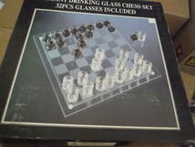 ガラス製 チェス 酒飲み野ためのチェス　ボード　未使用　_画像1