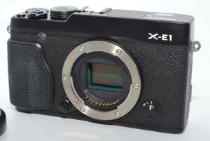 【極上品】 FUJIFILM ミラーレス一眼 X-E1 ボディ ブラック FX-X-E1B　#6217