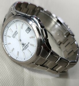 稼働品 シチズン アテッサ デュラテクト エコドライブ 定価52,500円 CITIZEN 電波ソーラー腕時計 チタン腕時計 ATD53-2613