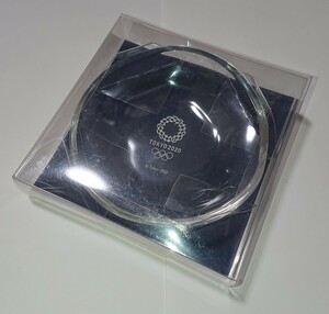【送料無料】【新品未使用】　東京オリンピック　公式グッズ　定価1430円　ガラス製　皿　器　ロゴ　2020　TOKYO　グラス　スモール