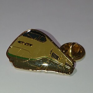 【送料無料】 山形新幹線 E3系 1000番台 つばさ TSUBASA 金色 ゴールド JR東日本 刻印 バタフライキャッチ