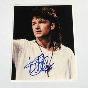 MTV*U2bono autograph sa Info toB