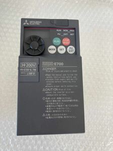 中古美品動作確認済み MITSUMISHI三菱インバータFR-E720-0.75K 動作保証 2/5 1001-1