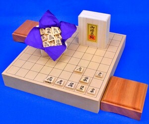  shogi set new katsura tree 2 size is gi desk shogi record set ( wooden shogi piece yellow . Special on carving . flag paper )[ Go shogi speciality shop. . Go shop ]