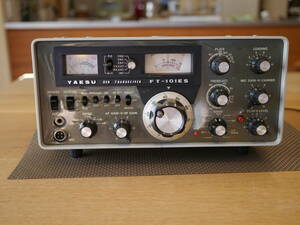 YAESU FT-101ES