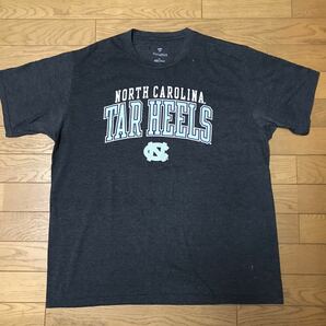 NCAA UNIVERSITY OF NORTH CAROLINA MEN’S SHORT SLEEVE T-SHIRTS size-XL(着丈73身幅60) 中古(美品) 送料無料 NCNR