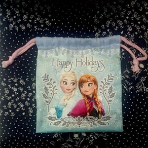 東京ディズニーリゾート アナと雪の女王 巾着袋 ハッピーホリデー限定商品 