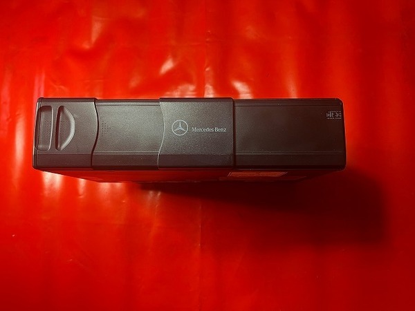 Mercedes-Benz 6連装CDチェンジャーJ0020000040JJ/MC3110(動作不良の場合返品OK)