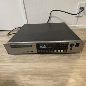 F338 YAMAHA ヤマハ 業務用 Professional Audio CD Recorder プロフェッショナルオーディオCDレコーダー CDR1000 通電確認済