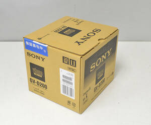 新品未使用品/送料無料！SONY GV-D200 8ミリビデオデッキ Digital8/Hi8/ビデオ8/8ｍｍ 超貴重！ソニー ys916