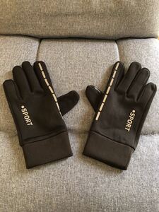 新品　防風防水 ３層素材高性能手袋　ブラック　フリーサイズ