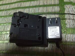 Panasonic デジタルコードレス電話機用ACアダプター PFAP1009と充電台 PFAP1009