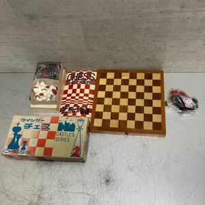 ウィンザーチェス ウインザーチェス 木製盤 CASTLE`S SERIES CHESS はなやま はなやま玩具 コンパクト 折り畳み ボードゲーム　レトロ雑貨