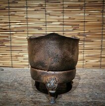 超人気★ 旧鉄器/鋳鉄ストーブ*お茶を沸かす*お湯を沸かす*バーベキューストーブ*炭ストーブ鉄火炉火鉢*高さ約13cm z130_画像6