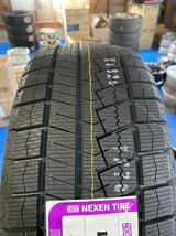 新品 2022年製 225/40R18 スタッドレス 4本 カローラ スポーツ GR ヤリス ゴルフ 7R ベンツ Cクラス ボルボ BMW 225-40-18_画像3