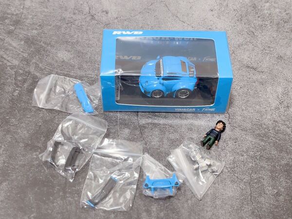 新品 YOU&CAR X furuya 1/64 ポルシェ Porsche RWB 993 Qスケール BLUE フィギュア付き 関 オートアート 京商 1\43