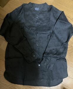 無印良品　ノーカラーシャツ　ブラック　黒　長袖シャツ