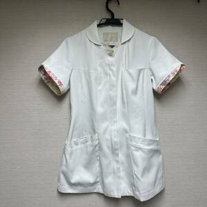  Montblanc LW801-12 nurse jacket M Laura Ashley white garment 