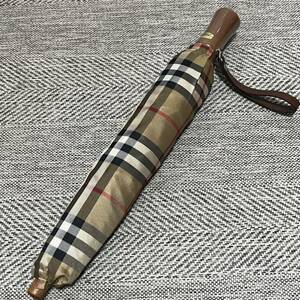 希少　極美品　未使用　BURBERRY LONDON バーバリーロンドン　ノバチェック　キャメル　折りたたみ傘　木製　37cm