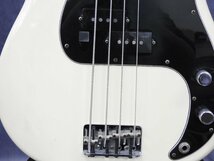 ☆ Fender USA フェンダー エレキベース PRECISION BASS 2004年-2005年♯Z4164110 ケース付き ☆ジャンク☆_画像2