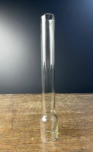 蔵出し ランプ ホヤ ガラス 高さ 約22センチ オイルランプ ホヤ瓶 時代物 硝子 骨董 照明 工芸ガラス アンティーク ガラス No.6