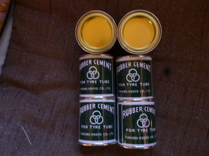 　業務用　ミツワラバーセメント小缶ゴムのり６個（半ダース）　トルエン配合につき取り扱い注意