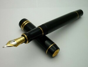 1000円スタート 万年筆 PARKER パーカー DUOFOLD デュオフォールド ペン先18K 750 B 刻印有 ブラック×ゴールド 筆記用具 文房具 11 I702