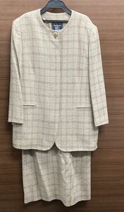 BURBERRY Burberry superior article! wool silk check suit 17 number beige skirt unused large size height island shop buy skirt set 