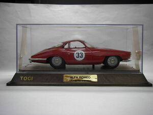 Alfa Romeo Giulietta Sprint Speciale 赤 TOGI 1/23 　ジュリエッタ・スプリント・スペチアーレ