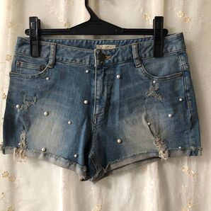 【CAROLINA GLASER】加工デニムショートパンツ デニムショートパンツ